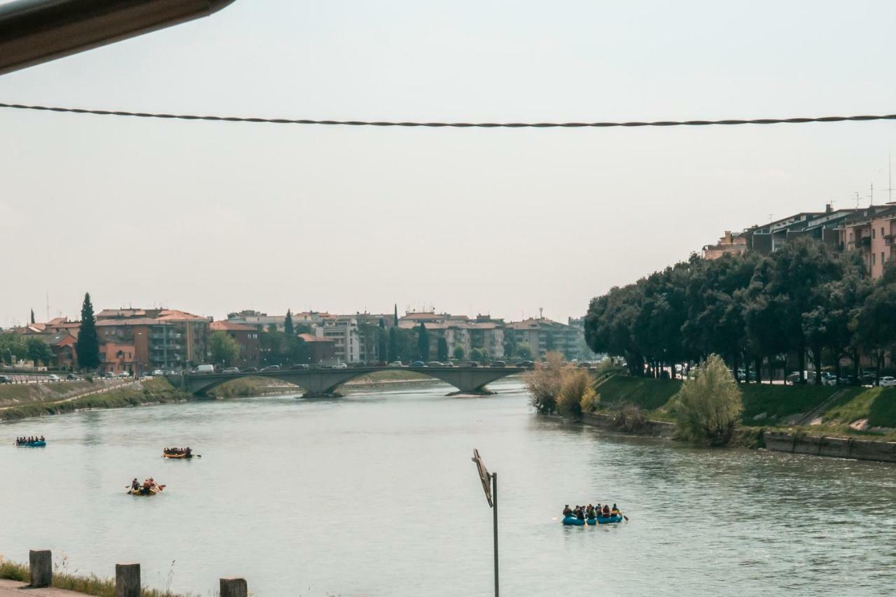 Alla Riva Verona Ngoại thất bức ảnh